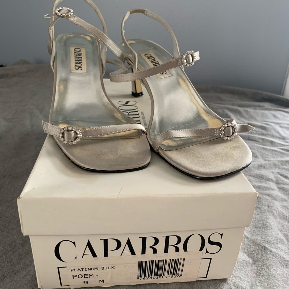 Caparros Silver sandals sz 9